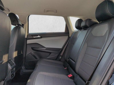 2023 Volkswagen Taos SE FWD