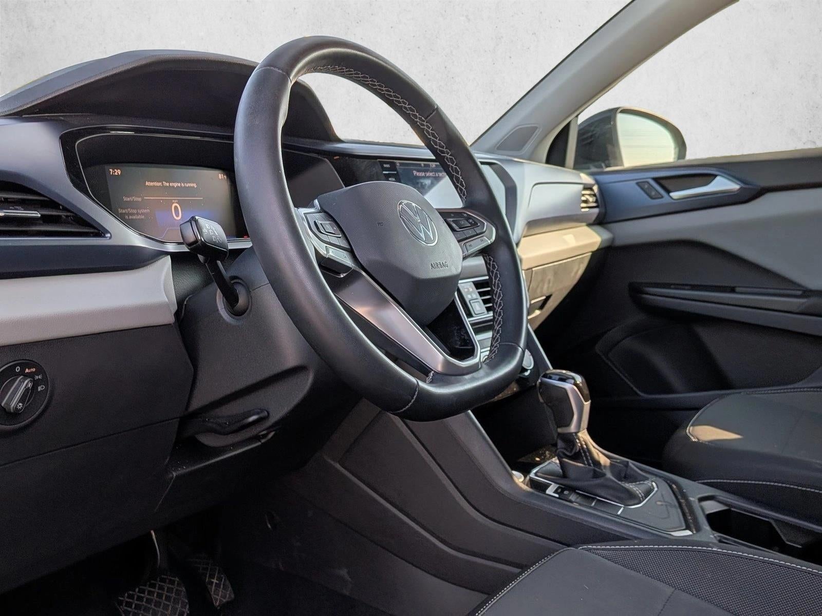 2023 Volkswagen Taos SE FWD