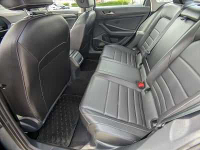 2021 Volkswagen Jetta SE Auto