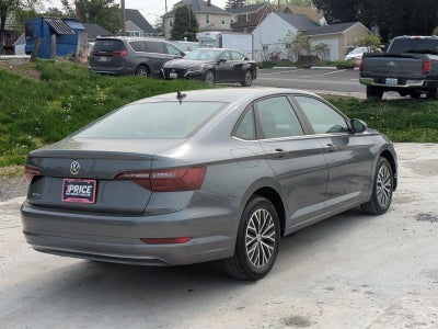 2021 Volkswagen Jetta SE Auto