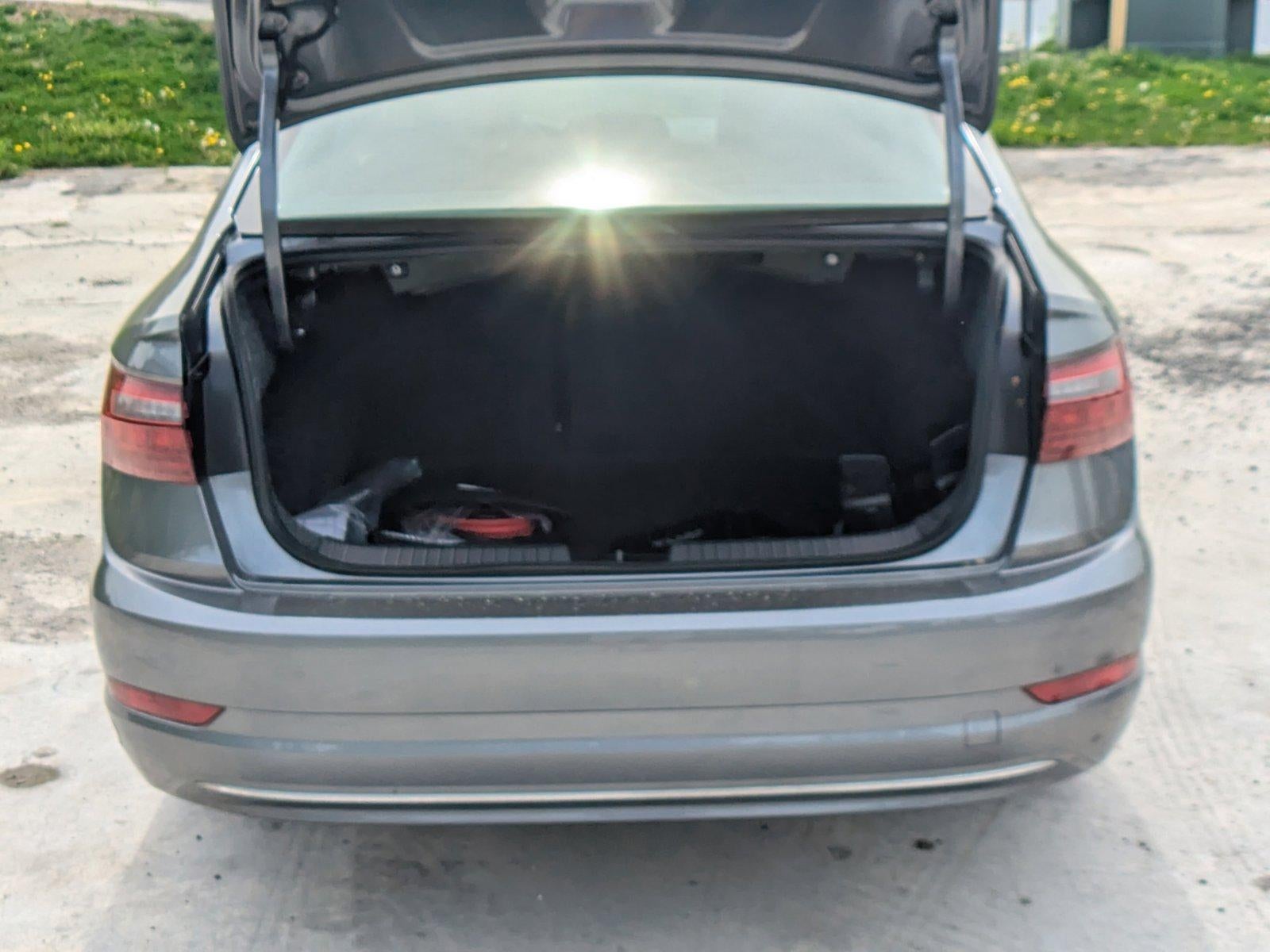 2021 Volkswagen Jetta SE Auto