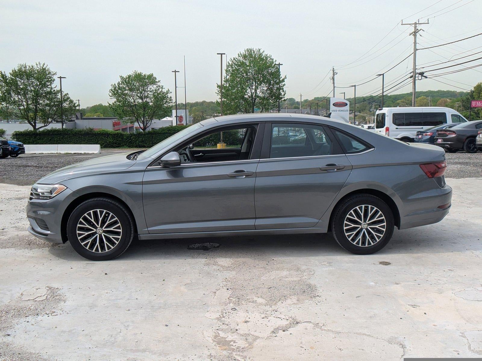 2021 Volkswagen Jetta SE Auto