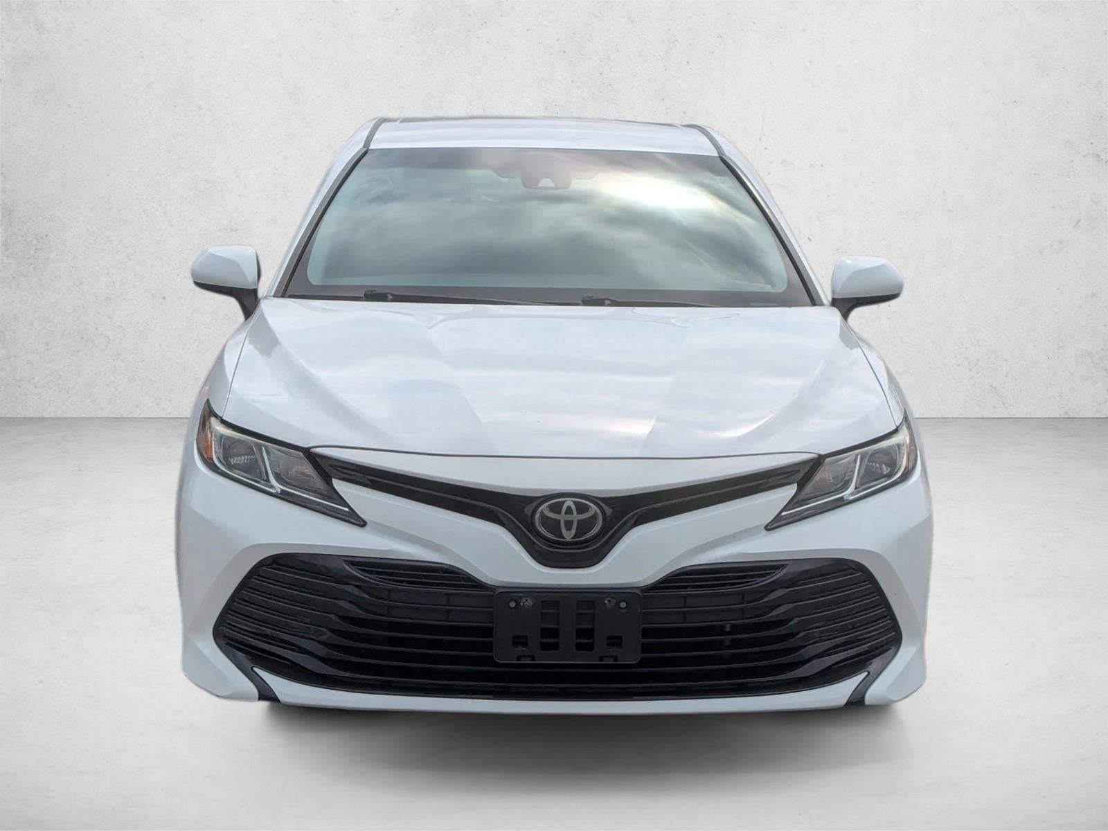 2018 Toyota Camry LE Auto (Natl)
