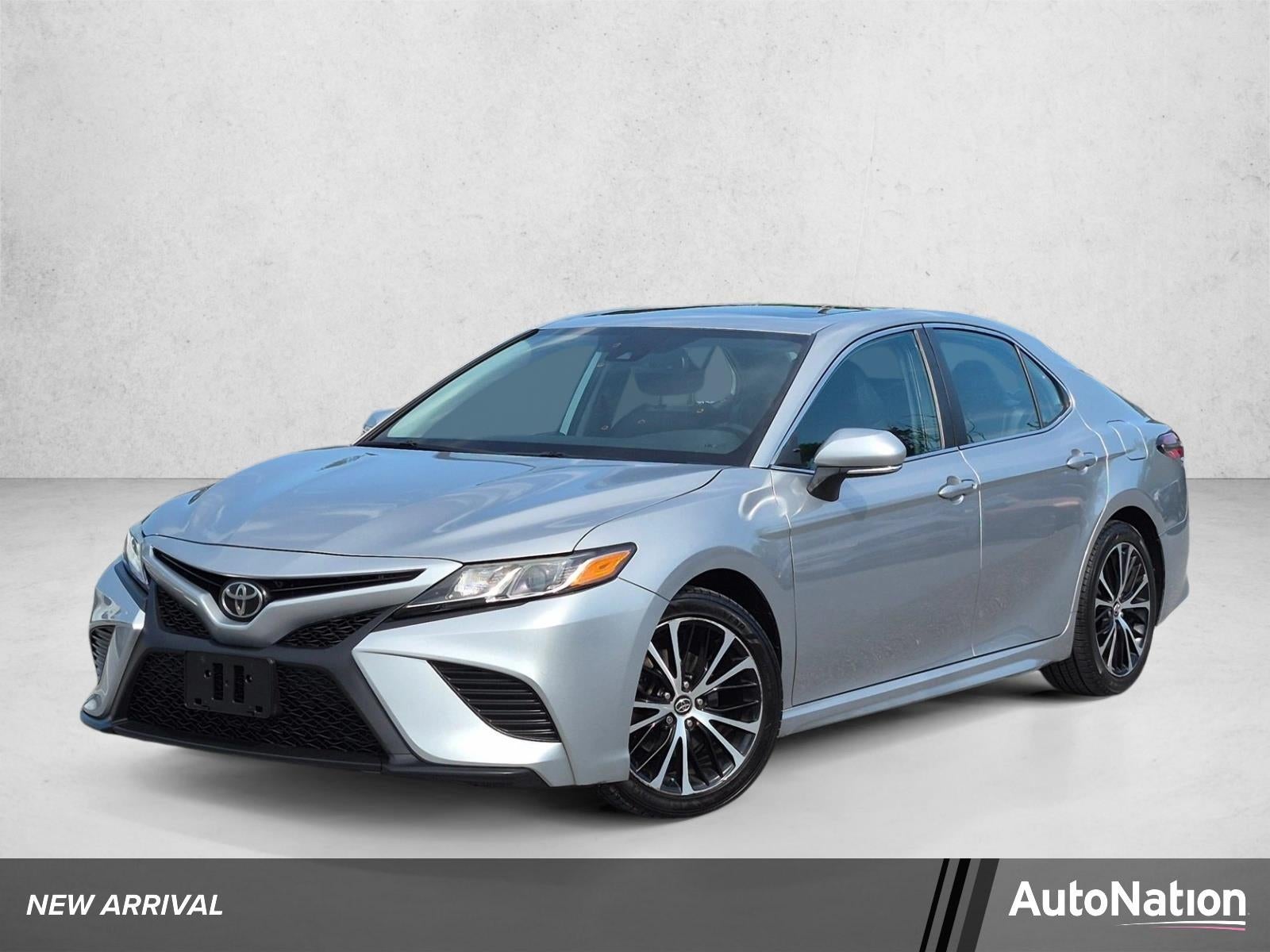 2019 Toyota Camry SE Auto (Natl)
