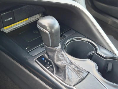 2019 Toyota Camry SE Auto (Natl)