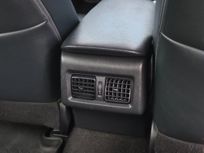 2019 Toyota Camry SE Auto (Natl)