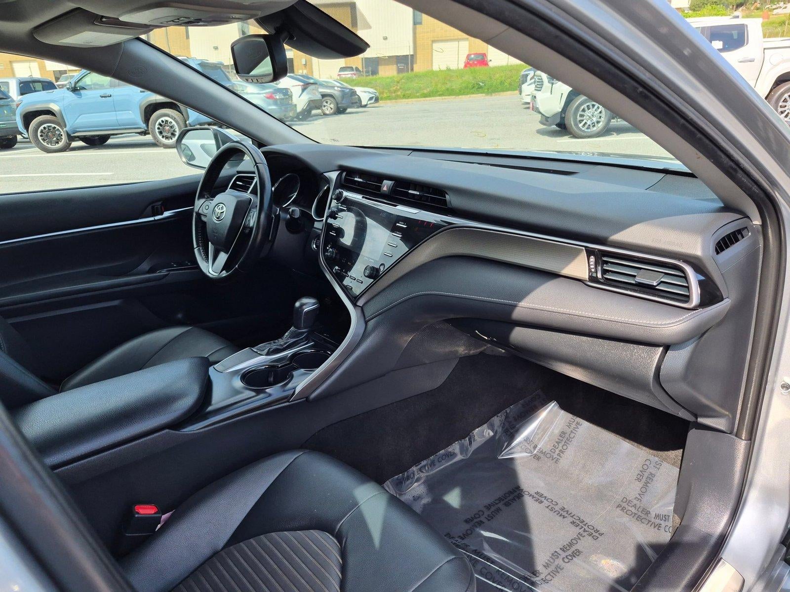 2019 Toyota Camry SE Auto (Natl)