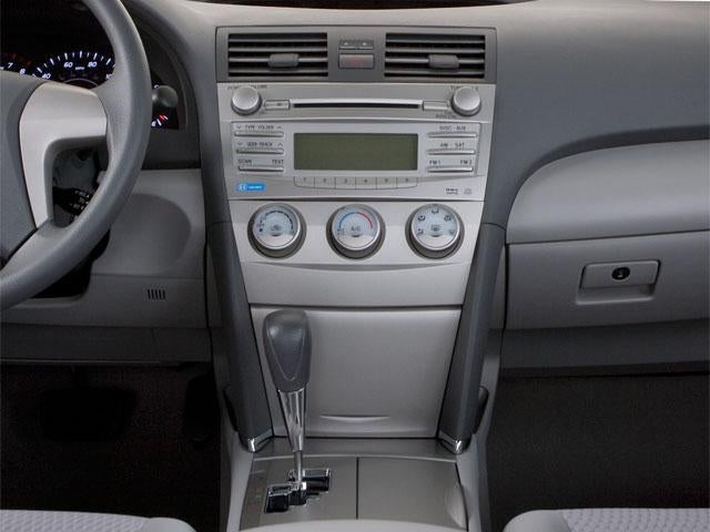 2010 Toyota Camry 4dr Sdn I4 Auto XLE (Natl)