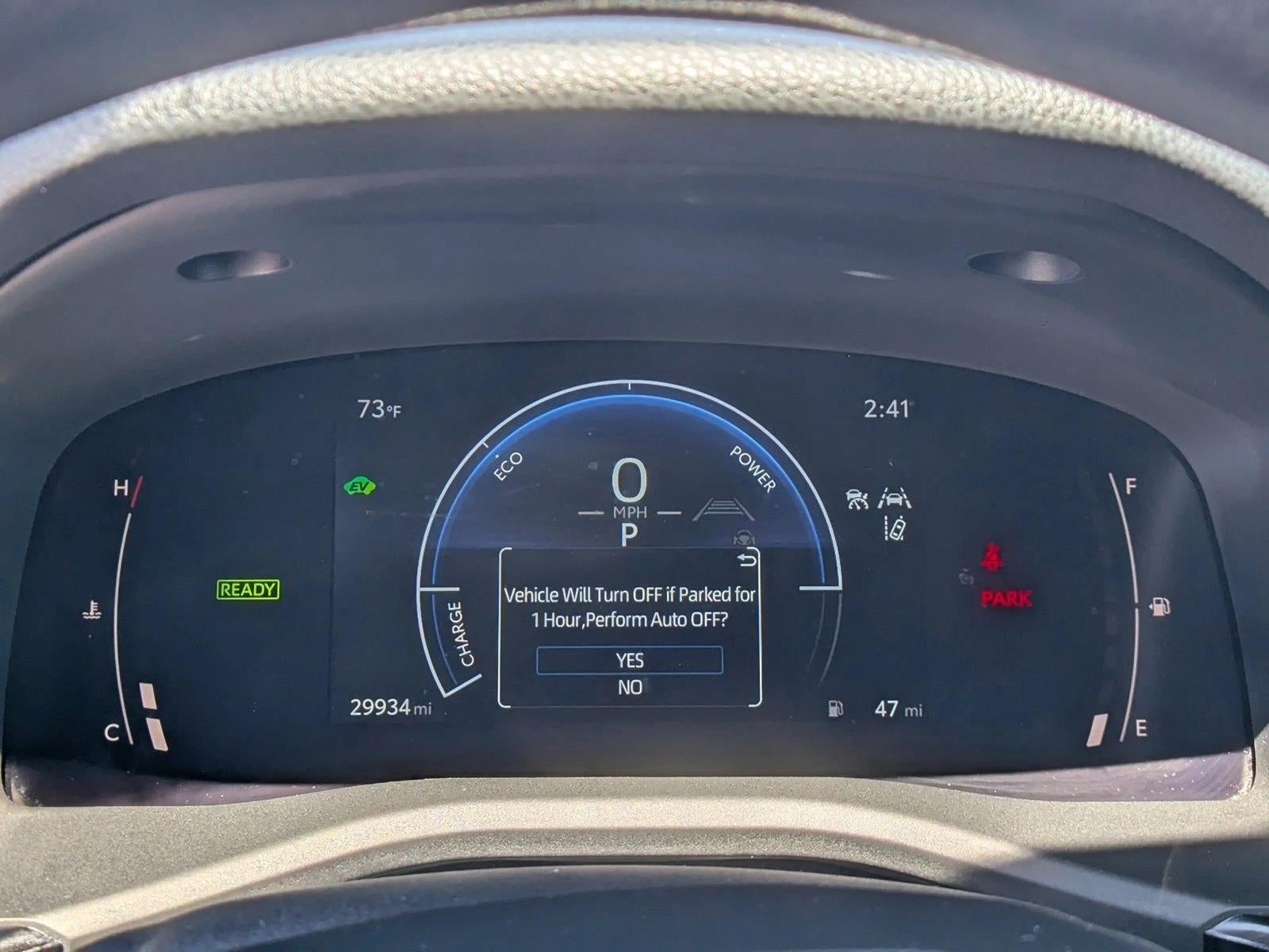 2025 Toyota Camry LE (Natl)