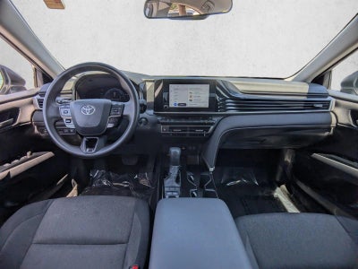 2025 Toyota Camry LE (Natl)