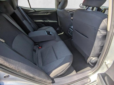 2025 Toyota Camry LE (Natl)