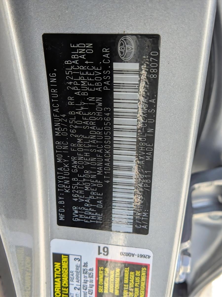 2025 Toyota Camry LE (Natl)