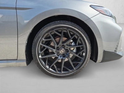 2026 Toyota Camry SE (Natl)