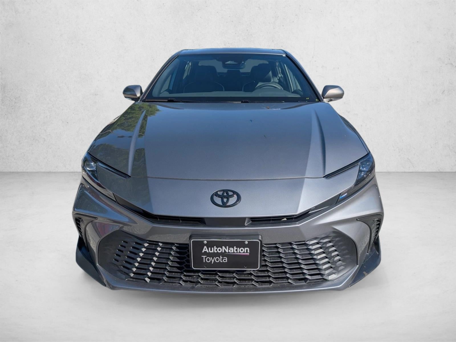 2026 Toyota Camry SE (Natl)