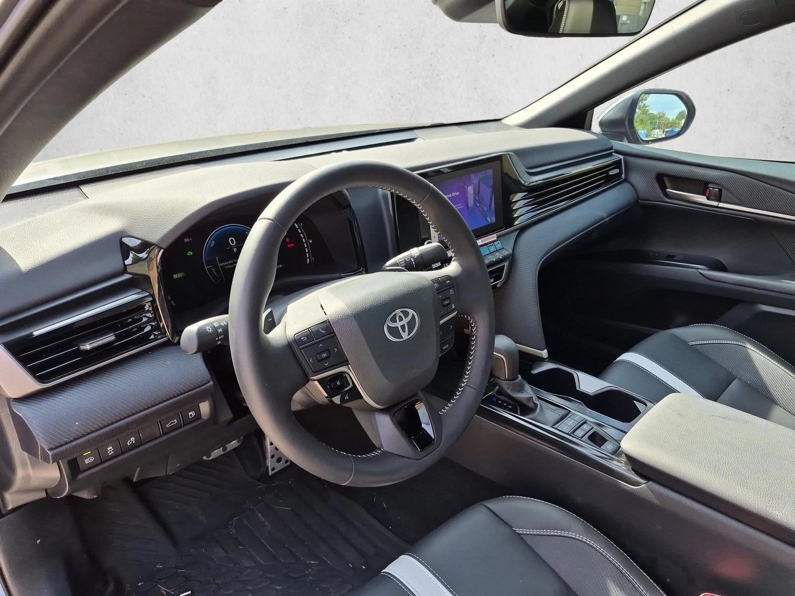2026 Toyota Camry SE (Natl)