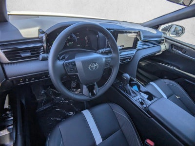 2026 Toyota Camry SE (Natl)