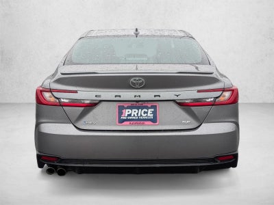 2025 Toyota Camry SE (SE)