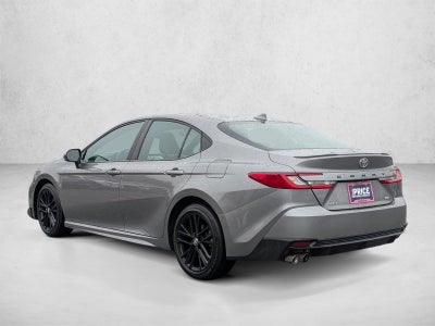 2025 Toyota Camry SE (SE)
