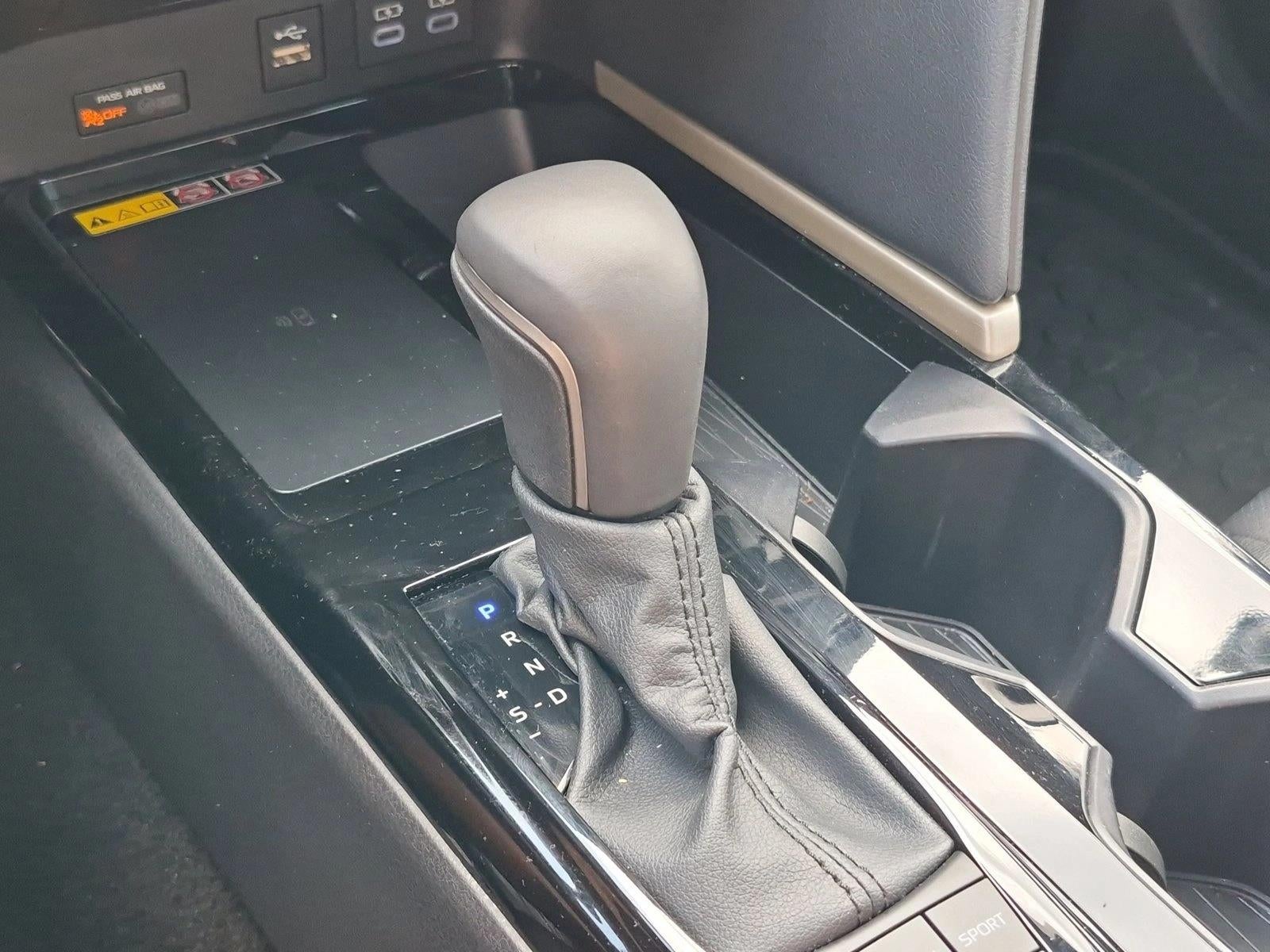 2026 Toyota Camry XSE (Natl)