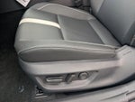 2026 Toyota Camry SE (Natl)