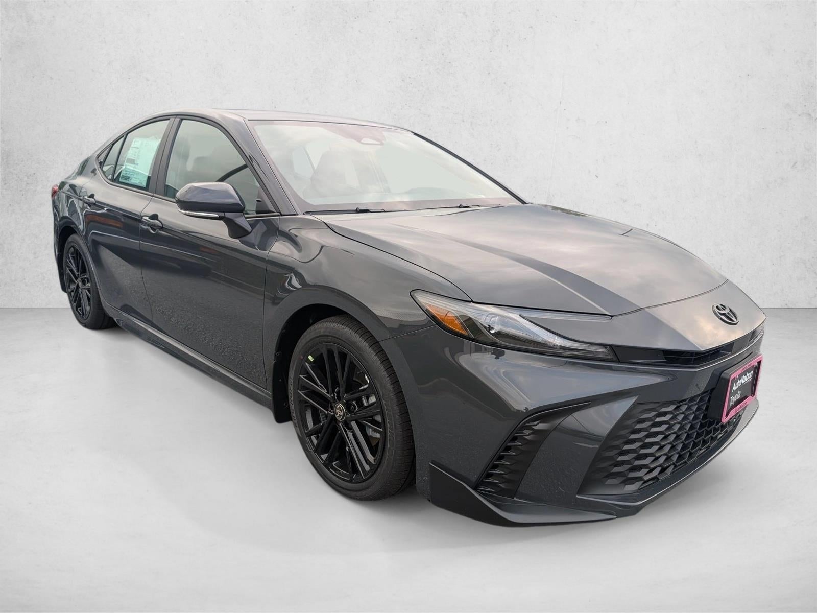 2026 Toyota Camry SE (Natl)