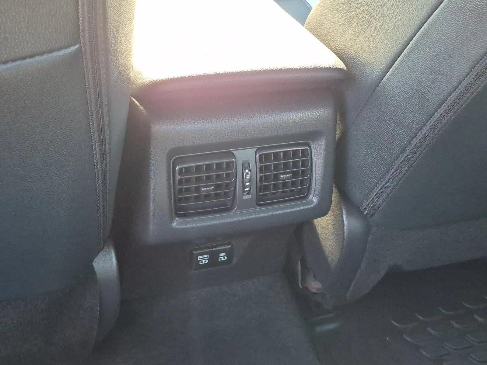 2026 Toyota Camry SE (Natl)