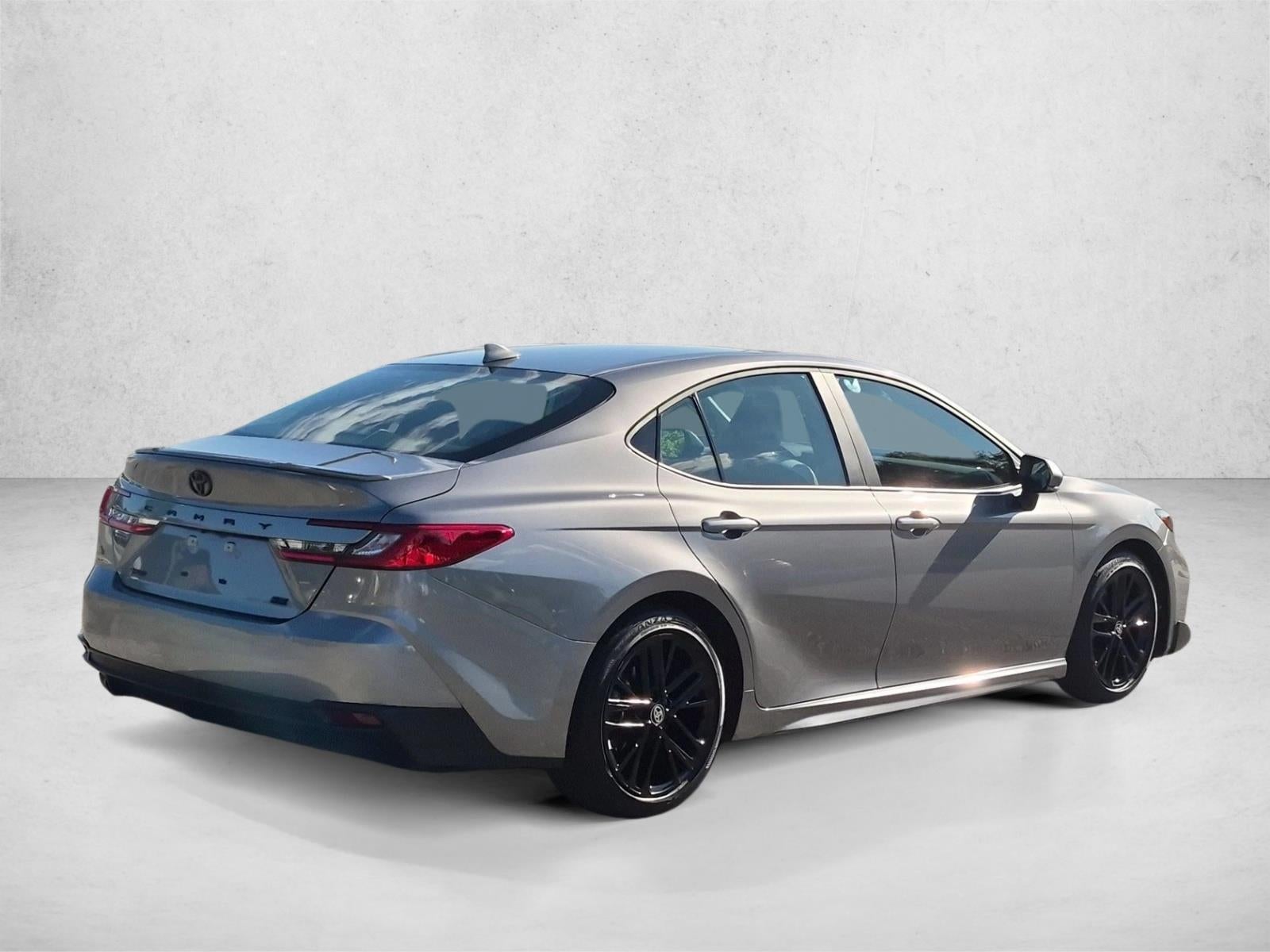 2026 Toyota Camry SE (Natl)