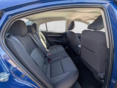 2025 Toyota Camry LE (SE)