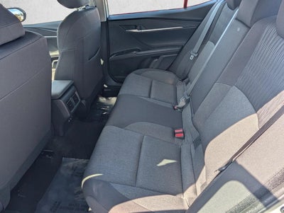 2025 Toyota Camry LE (SE)