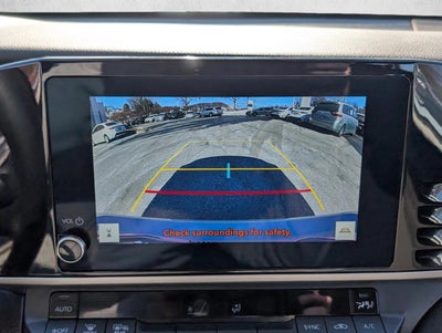 2025 Toyota Camry LE (SE)