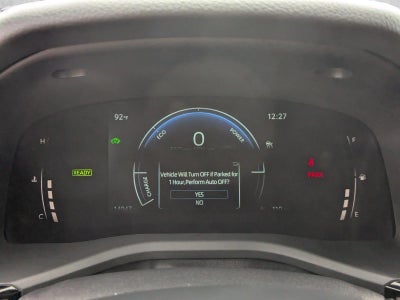 2025 Toyota Camry SE AWD (Natl)