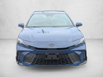 2025 Toyota Camry SE AWD (Natl)