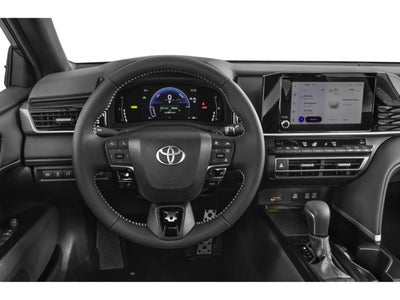 2025 Toyota Camry SE AWD (Natl)