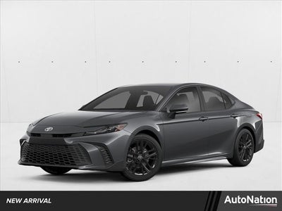 2025 Toyota Camry SE AWD (Natl)