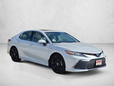 2021 Toyota Camry Hybrid XLE CVT (Natl)
