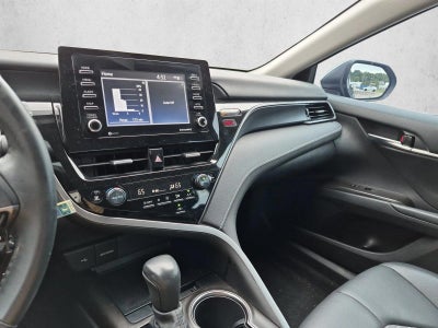 2022 Toyota Camry SE Auto (Natl)