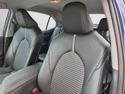 2022 Toyota Camry SE Auto (Natl)