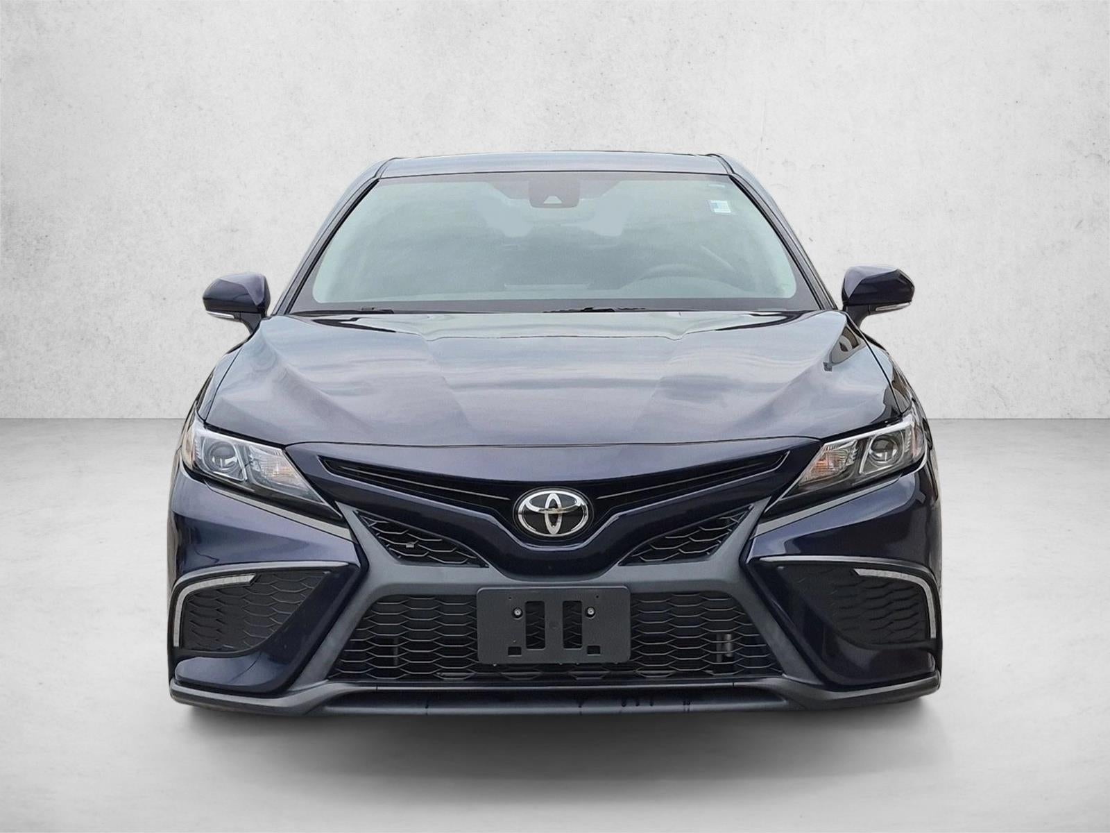 2022 Toyota Camry SE Auto (Natl)