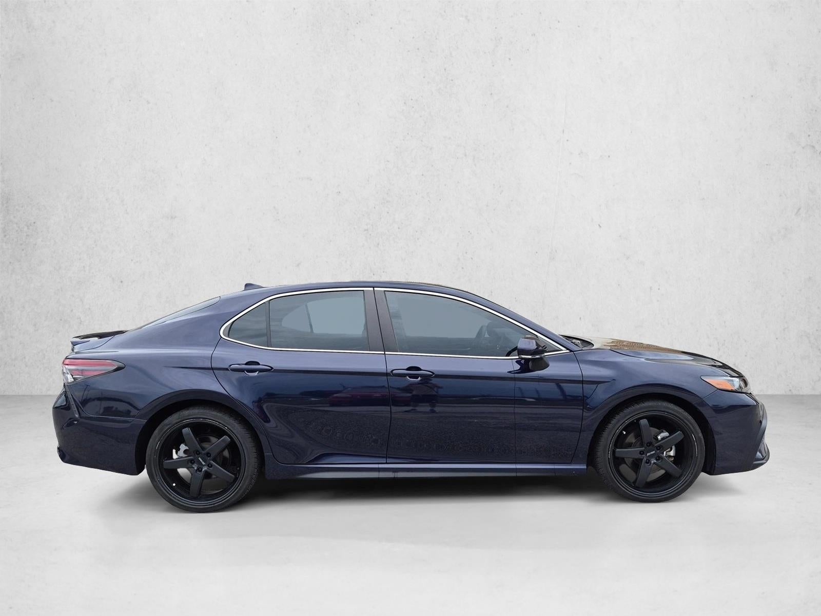 2022 Toyota Camry SE Auto (Natl)