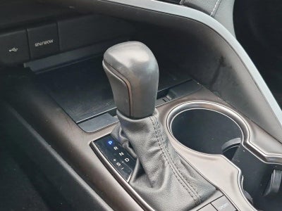 2022 Toyota Camry SE Auto (Natl)