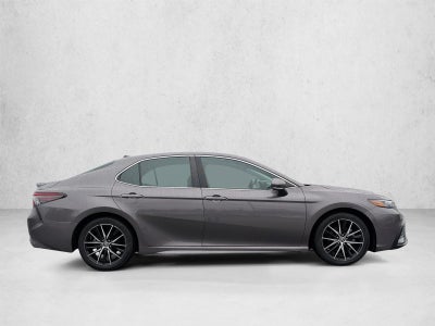 2024 Toyota Camry SE Auto (Natl)