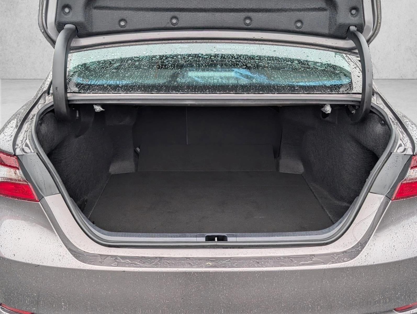 2024 Toyota Camry SE Auto (Natl)