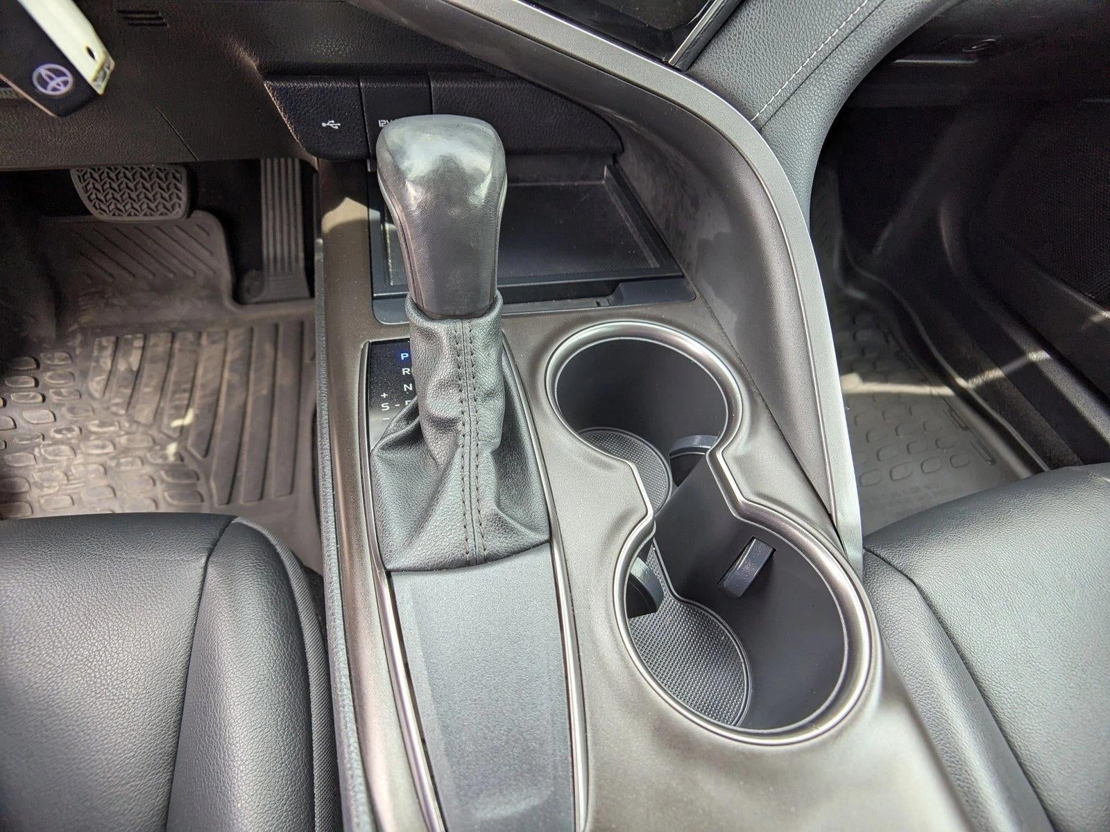 2021 Toyota Camry SE Auto (Natl)