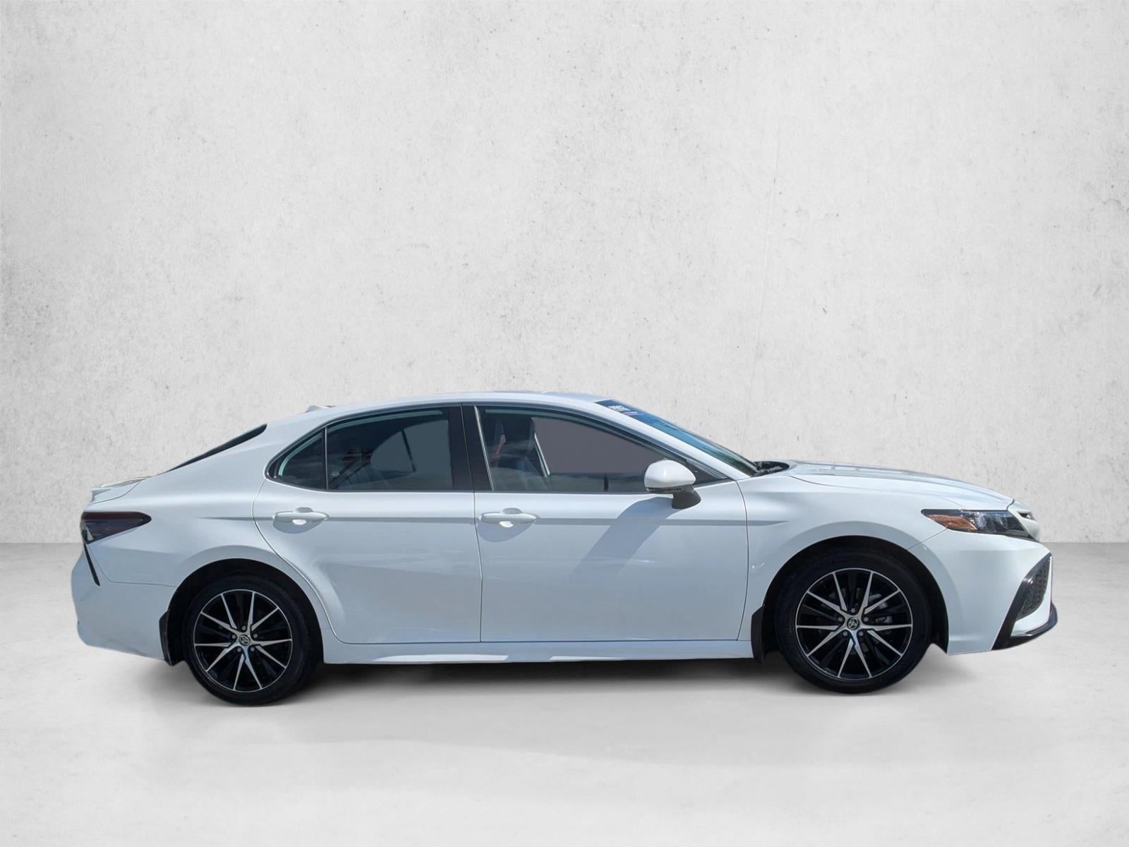 2024 Toyota Camry SE Auto (Natl)