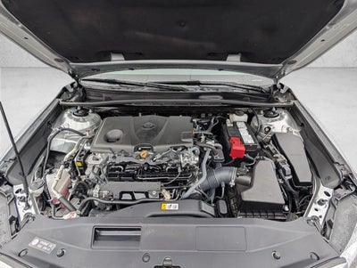 2024 Toyota Camry SE Auto (SE)