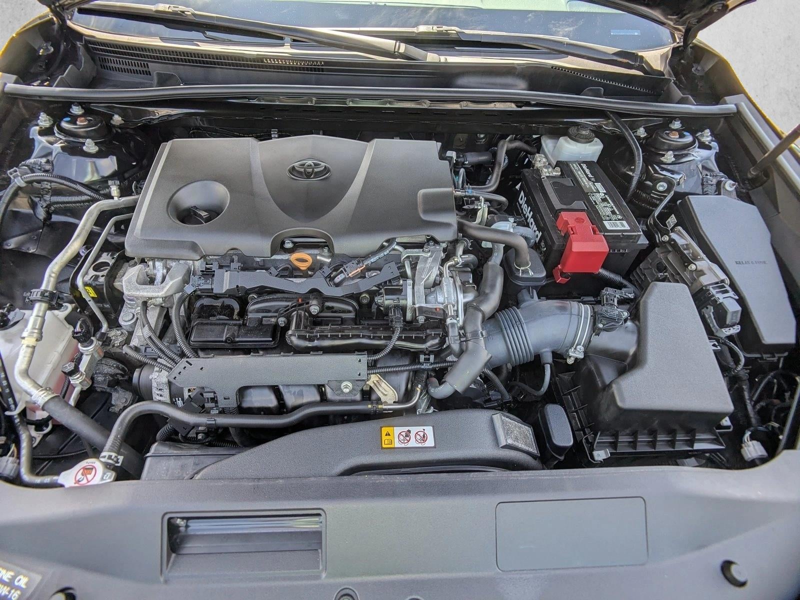 2020 Toyota Camry SE Nightshade Auto (Natl)