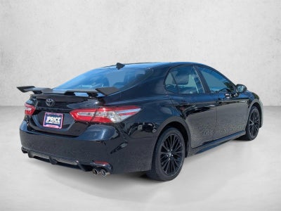 2020 Toyota Camry SE Nightshade Auto (Natl)