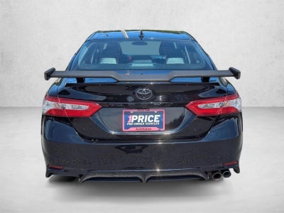 2020 Toyota Camry SE Nightshade Auto (Natl)