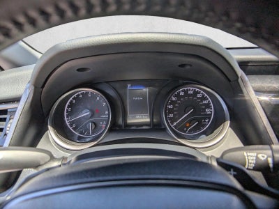 2024 Toyota Camry SE Auto (SE)