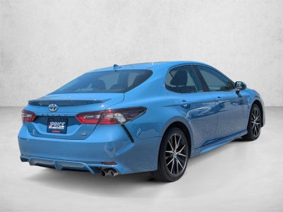 2024 Toyota Camry SE Auto (SE)